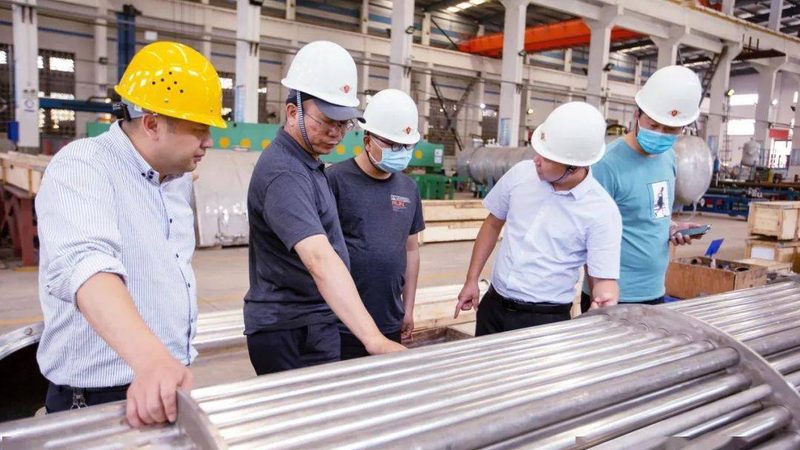 进口涂料树脂的价格主要由以下几部分构成：